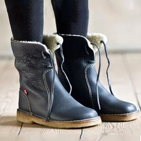 Bottes Martin femme à semelle plate.