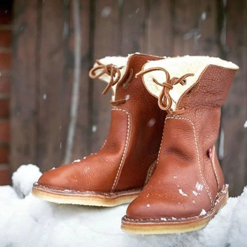 Bottes Martin femme à semelle plate.
