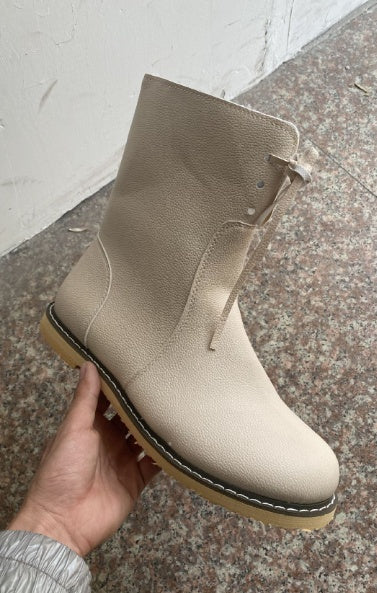 Bottes Martin femme à semelle plate.