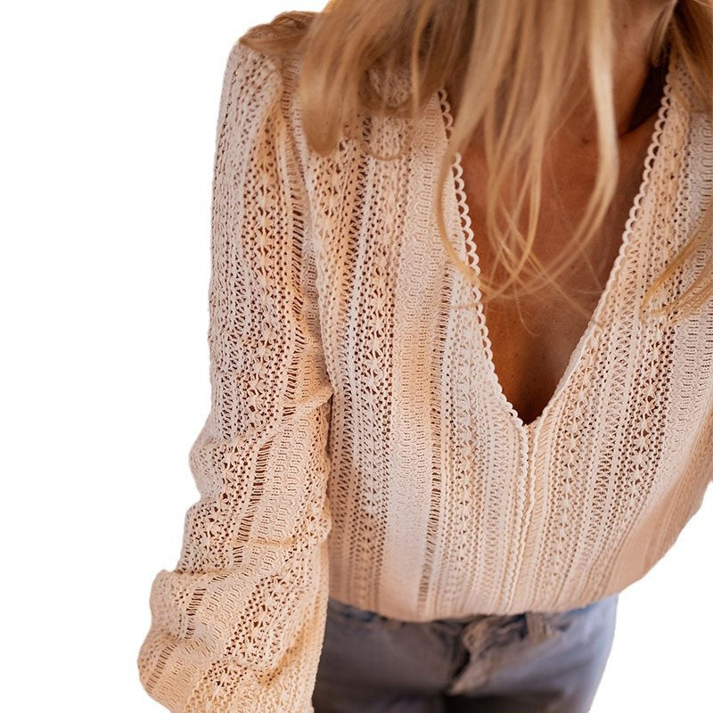 Chemise Élégante à Col V – Manches Longues