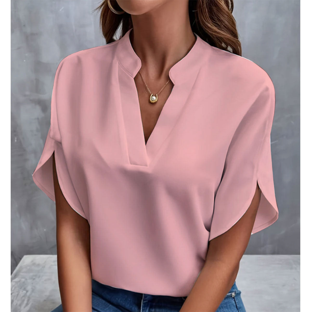 Blouse V-Col Légère – Élégance au Quotidien